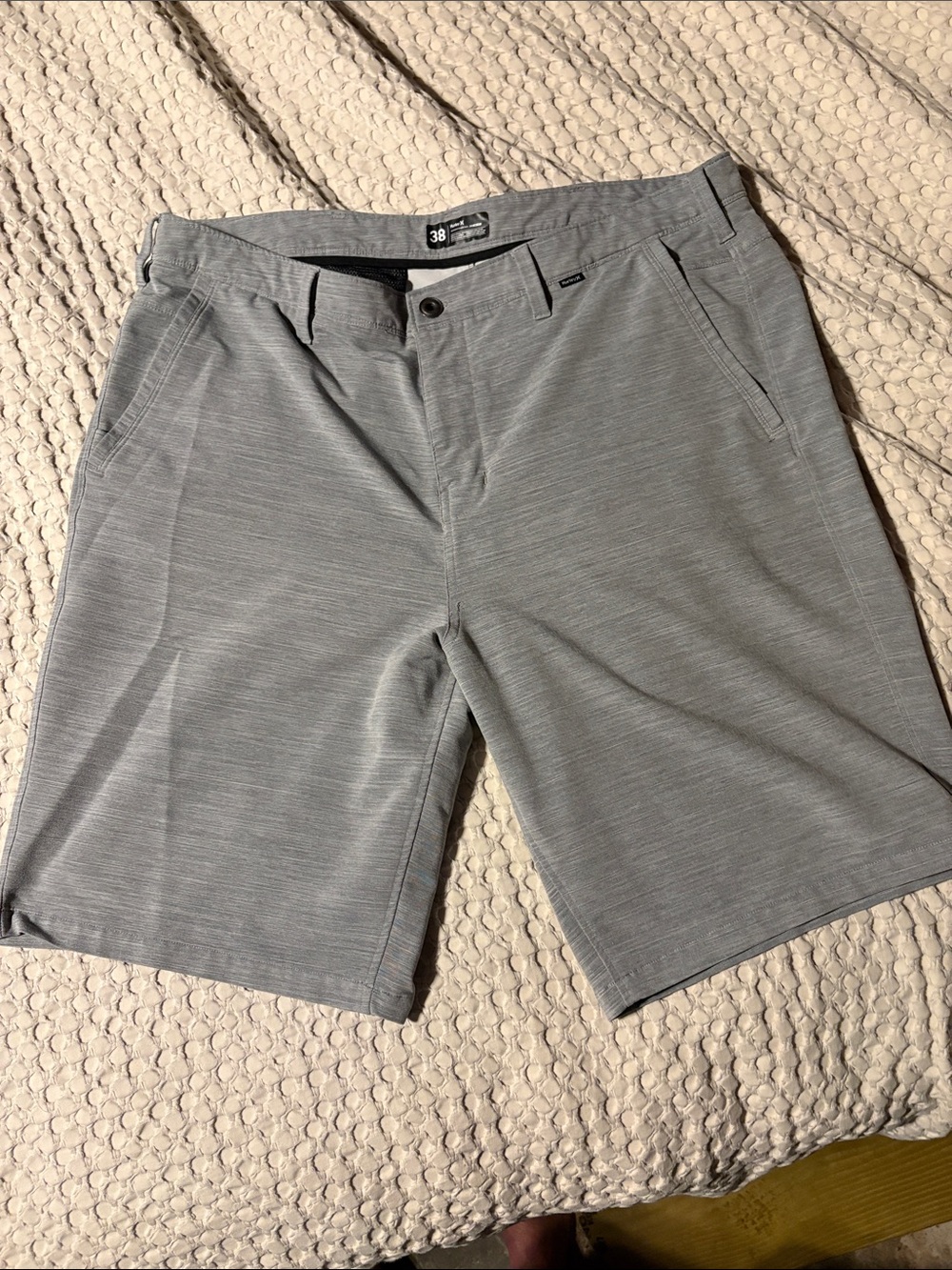 Hurley Men's Light Gray Flat Front Performance Shorts with 11” inseam
